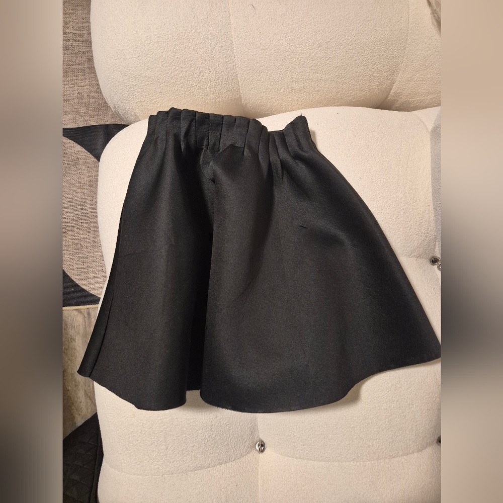 Elegant Black Women's Skirt